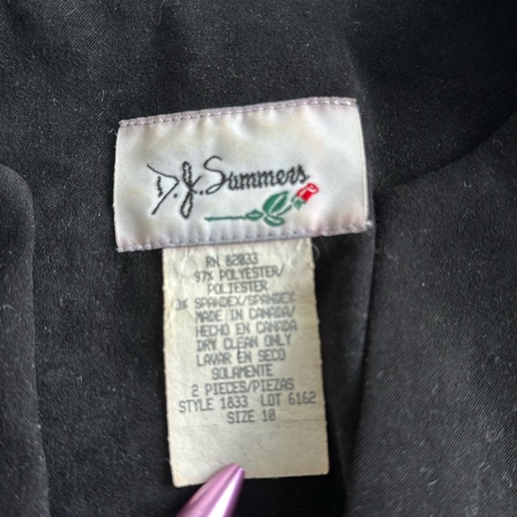 Unique Vintage Blazer - Picture 7 of 7